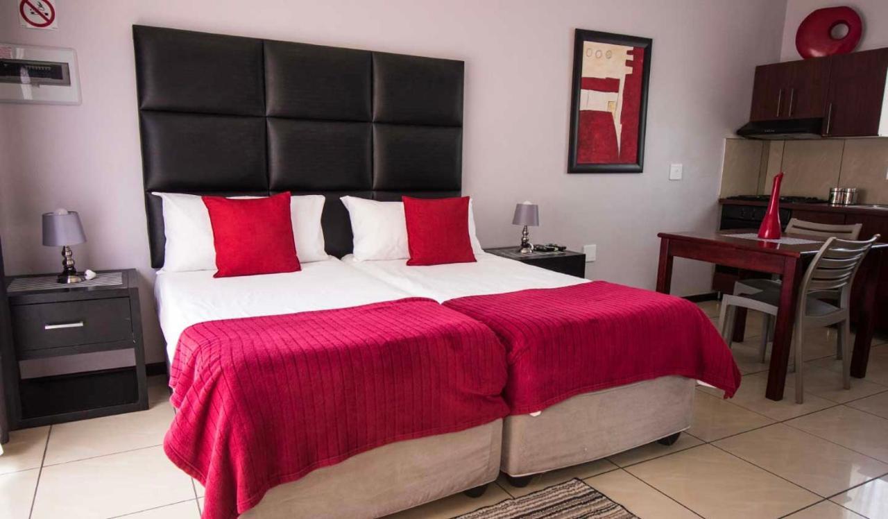 Ethithiya Guesthouse And Self-Catering Windhoek Ngoại thất bức ảnh