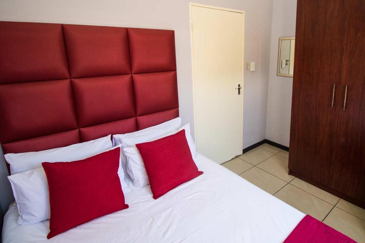 Ethithiya Guesthouse And Self-Catering Windhoek Ngoại thất bức ảnh